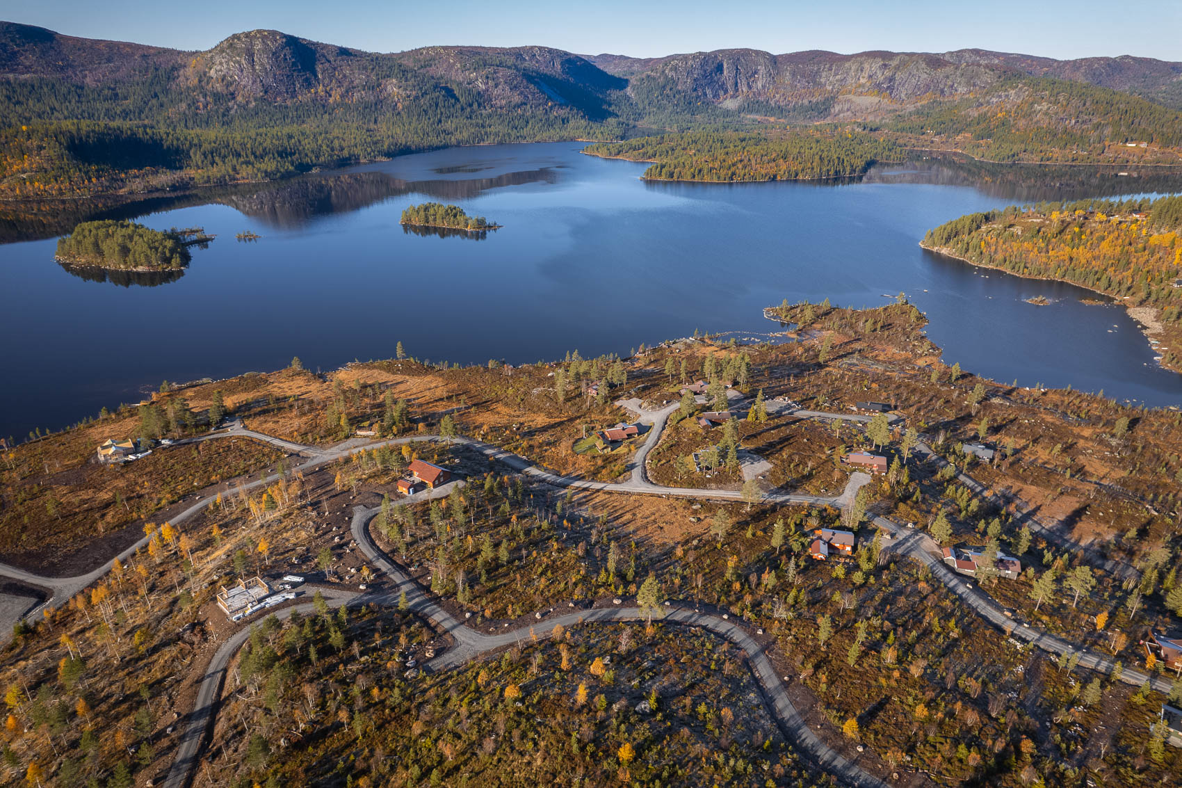 Hyttetomter i Birtedalen i Fyresdal kommune på Høsten